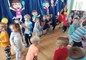 5. Piosenki i taniec dzieci