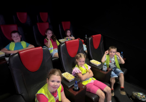 Mamy popcorn i czekamy na rozpoczęcie seansu.