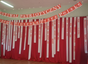 Festiwal Patriotyczny "Z Wierszem i Piosenką przez Polskę"