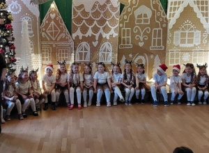 Występ świąteczny dla rodziców